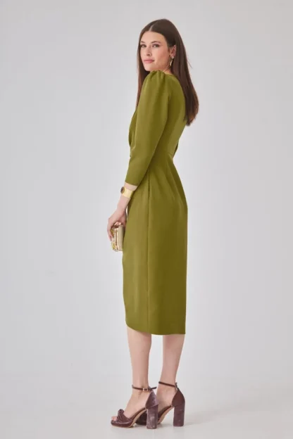 Coosy Vestidos midi*Vestido Alma Verde Oliva |