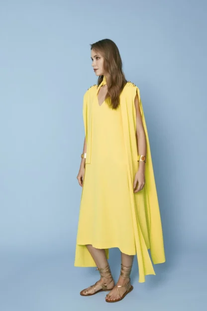 Coosy Vestidos midi*VESTIDO COSMINAAMARILLO