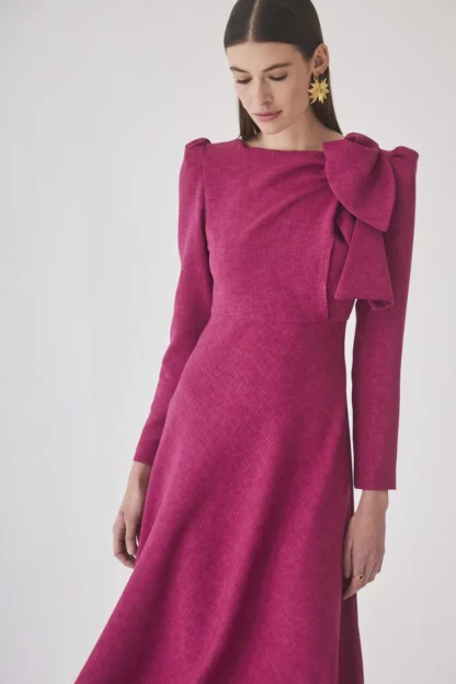 Coosy Vestidos midi*Vestido Gabrieles Fucsia |